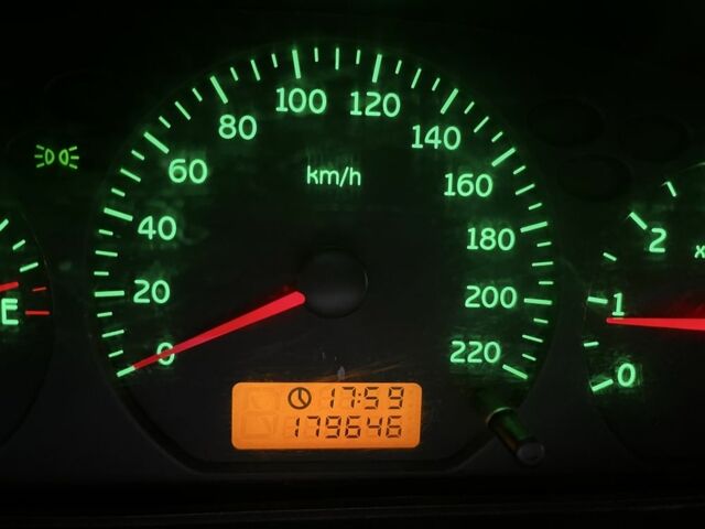 Чорний Чері Амулет, об'ємом двигуна 1.6 л та пробігом 2 тис. км за 1500 $, фото 5 на Automoto.ua