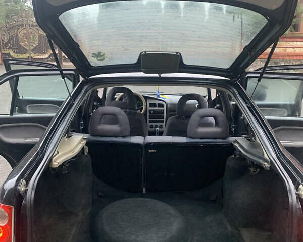 Чорний Чері Амулет, об'ємом двигуна 1.6 л та пробігом 240 тис. км за 1600 $, фото 10 на Automoto.ua