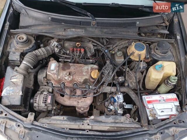 Чорний Чері Амулет, об'ємом двигуна 1.6 л та пробігом 187 тис. км за 1400 $, фото 3 на Automoto.ua