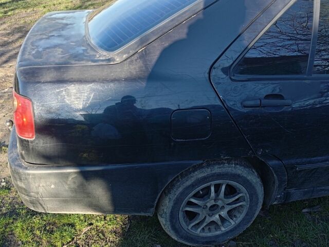 Черный Чери Амулет, объемом двигателя 1.6 л и пробегом 350 тыс. км за 700 $, фото 3 на Automoto.ua