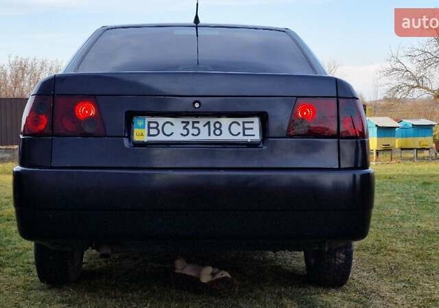 Черный Чери Амулет, объемом двигателя 1.6 л и пробегом 80 тыс. км за 1800 $, фото 12 на Automoto.ua