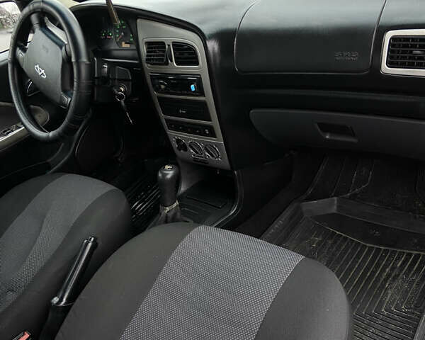 Чорний Чері Амулет, об'ємом двигуна 1.6 л та пробігом 122 тис. км за 1700 $, фото 5 на Automoto.ua