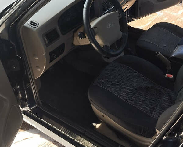 Черный Чери Амулет, объемом двигателя 1.6 л и пробегом 150 тыс. км за 2200 $, фото 4 на Automoto.ua