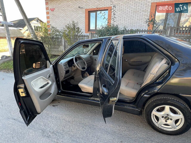 Чері Амулет 2007 у Вінниці на Automoto.ua Чорний Чері Амулет, об'ємом двигуна 1.6 л та пробігом 162 тис. км за 1600 $, фото 6 на Automoto.ua
