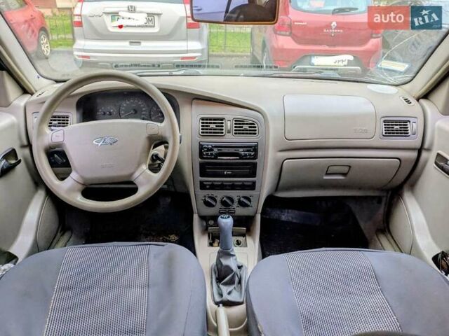 Черный Чери Амулет, объемом двигателя 1.6 л и пробегом 129 тыс. км за 1999 $, фото 6 на Automoto.ua