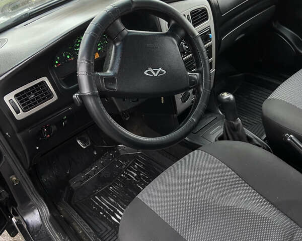 Черный Чери Амулет, объемом двигателя 1.6 л и пробегом 122 тыс. км за 1700 $, фото 12 на Automoto.ua