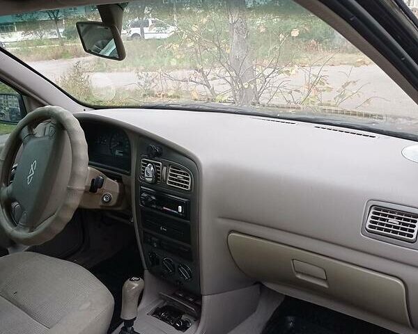 Черный Чери Амулет, объемом двигателя 1.6 л и пробегом 102 тыс. км за 2600 $, фото 6 на Automoto.ua