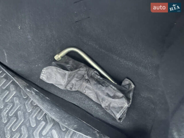 Чорний Чері Амулет, об'ємом двигуна 1.6 л та пробігом 30 тис. км за 2850 $, фото 20 на Automoto.ua