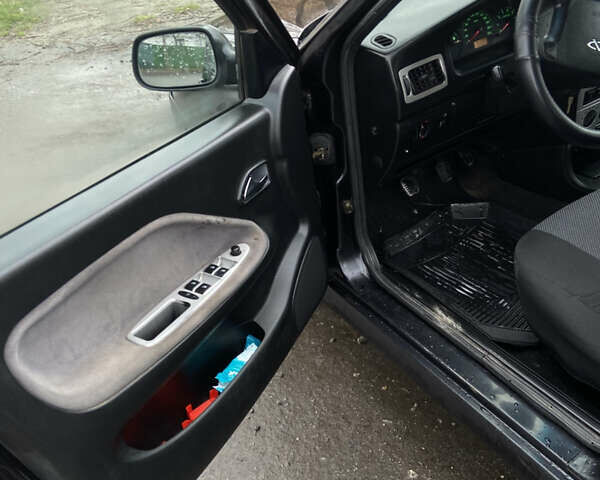 Черный Чери Амулет, объемом двигателя 1.6 л и пробегом 122 тыс. км за 1700 $, фото 11 на Automoto.ua