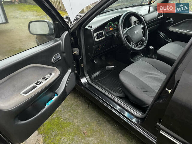 Чорний Чері Амулет, об'ємом двигуна 1.6 л та пробігом 120 тис. км за 1500 $, фото 6 на Automoto.ua