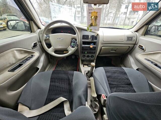 Черный Чери Амулет, объемом двигателя 1.6 л и пробегом 178 тыс. км за 1399 $, фото 12 на Automoto.ua