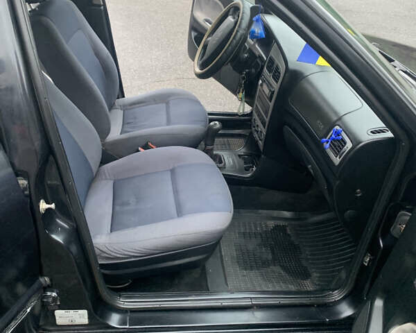 Чорний Чері Амулет, об'ємом двигуна 1.6 л та пробігом 240 тис. км за 1600 $, фото 11 на Automoto.ua