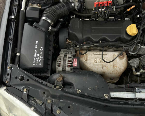 Черный Чери Амулет, объемом двигателя 1.6 л и пробегом 122 тыс. км за 1700 $, фото 13 на Automoto.ua