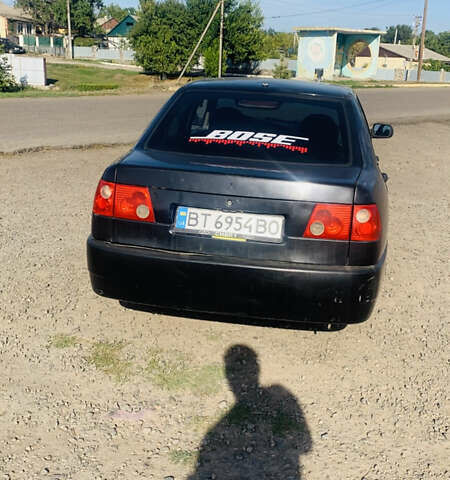 Чери Амулет 2007 в Доманевке на Automoto.ua Черный Чери Амулет, объемом двигателя 1.6 л и пробегом 151 тыс. км за 1800 $, фото 2 на Automoto.ua