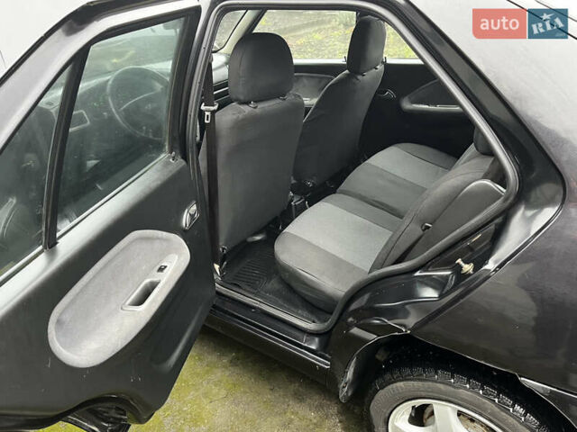 Чорний Чері Амулет, об'ємом двигуна 1.6 л та пробігом 120 тис. км за 1500 $, фото 7 на Automoto.ua