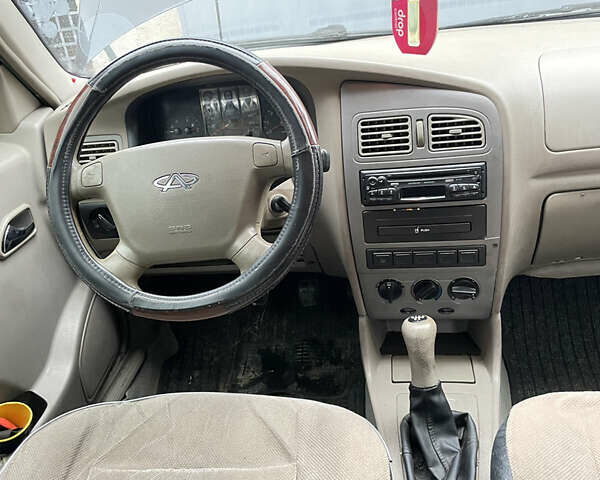 Черный Чери Амулет, объемом двигателя 1.6 л и пробегом 85 тыс. км за 1600 $, фото 6 на Automoto.ua