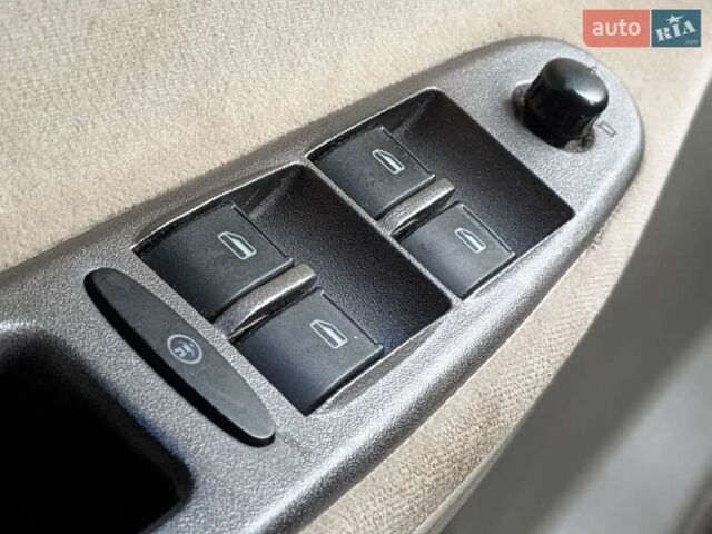 Черный Чери Амулет, объемом двигателя 1.6 л и пробегом 129 тыс. км за 1999 $, фото 9 на Automoto.ua