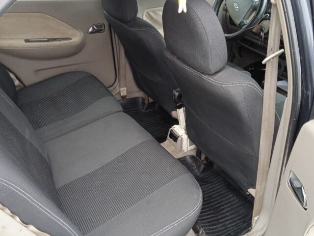 Черный Чери Амулет, объемом двигателя 1.6 л и пробегом 120 тыс. км за 1800 $, фото 5 на Automoto.ua