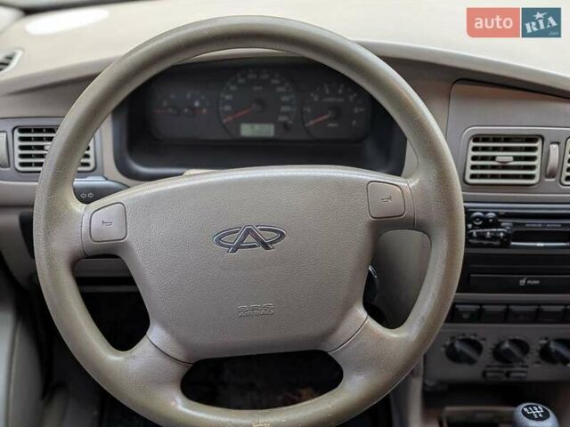 Черный Чери Амулет, объемом двигателя 1.6 л и пробегом 129 тыс. км за 1999 $, фото 7 на Automoto.ua