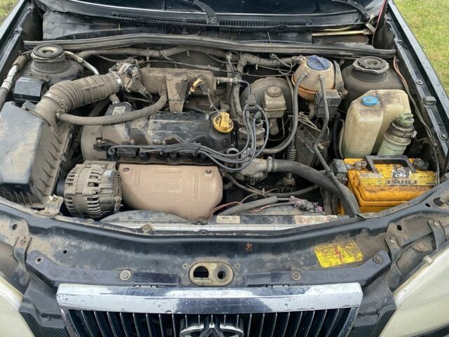 Черный Чери Амулет, объемом двигателя 1.6 л и пробегом 167 тыс. км за 2400 $, фото 7 на Automoto.ua