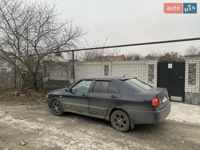 Черный Чери Амулет, объемом двигателя 1.6 л и пробегом 177 тыс. км за 1100 $, фото 5 на Automoto.ua