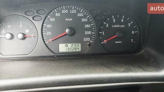 Черный Чери Амулет, объемом двигателя 1.6 л и пробегом 130 тыс. км за 600 $, фото 7 на Automoto.ua