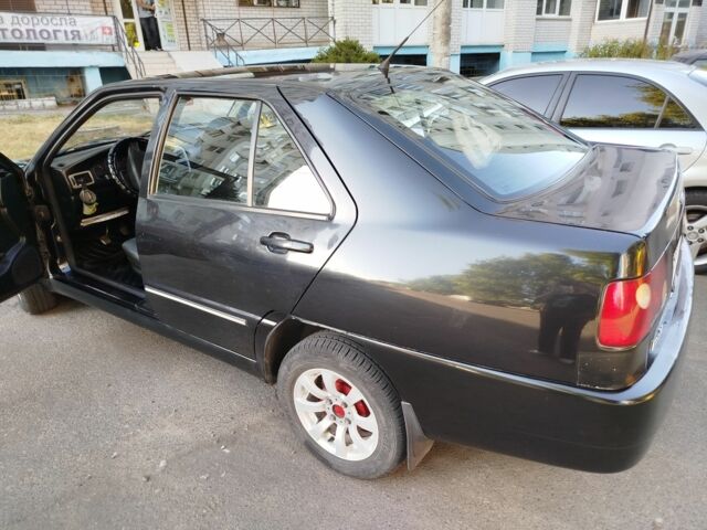 Чорний Чері Амулет, об'ємом двигуна 1.6 л та пробігом 150 тис. км за 2350 $, фото 3 на Automoto.ua