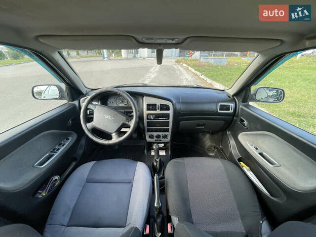 Чері Амулет 2008 у Сумах на Automoto.ua Чорний Чері Амулет, об'ємом двигуна 1.6 л та пробігом 84 тис. км за 2700 $, фото 8 на Automoto.ua