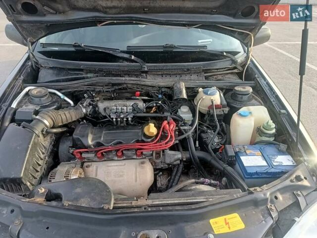 Черный Чери Амулет, объемом двигателя 1.6 л и пробегом 160 тыс. км за 1500 $, фото 2 на Automoto.ua