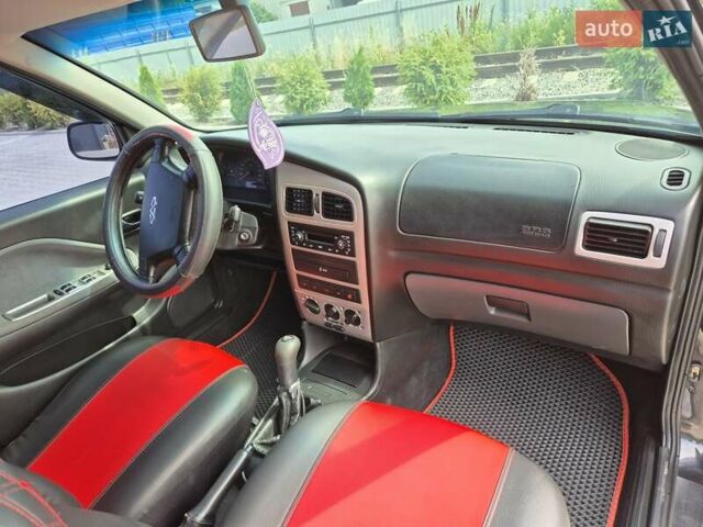 Черный Чери Амулет, объемом двигателя 1.6 л и пробегом 88 тыс. км за 3200 $, фото 5 на Automoto.ua