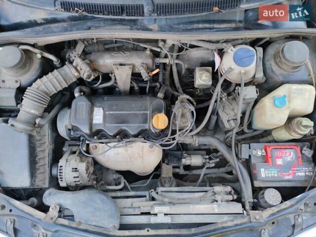 Черный Чери Амулет, объемом двигателя 1.6 л и пробегом 193 тыс. км за 1600 $, фото 2 на Automoto.ua