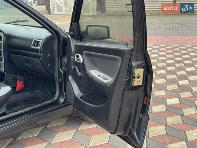 Чорний Чері Амулет, об'ємом двигуна 1.6 л та пробігом 182 тис. км за 1400 $, фото 20 на Automoto.ua