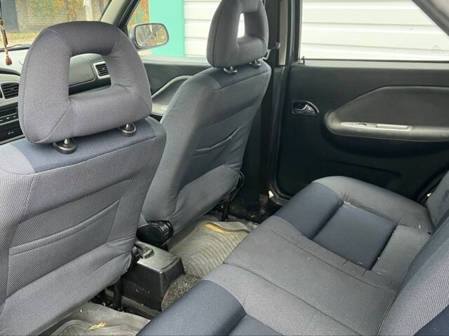 Черный Чери Амулет, объемом двигателя 1.6 л и пробегом 166 тыс. км за 600 $, фото 9 на Automoto.ua