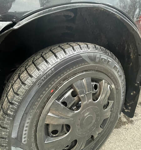 Черный Чери Амулет, объемом двигателя 1.6 л и пробегом 177 тыс. км за 1800 $, фото 8 на Automoto.ua