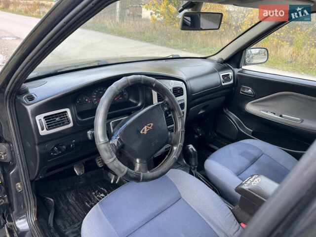 Чери Амулет 2008 в Изяслве на Automoto.ua Черный Чери Амулет, объемом двигателя 1.6 л и пробегом 220 тыс. км за 1250 $, фото 10 на Automoto.ua