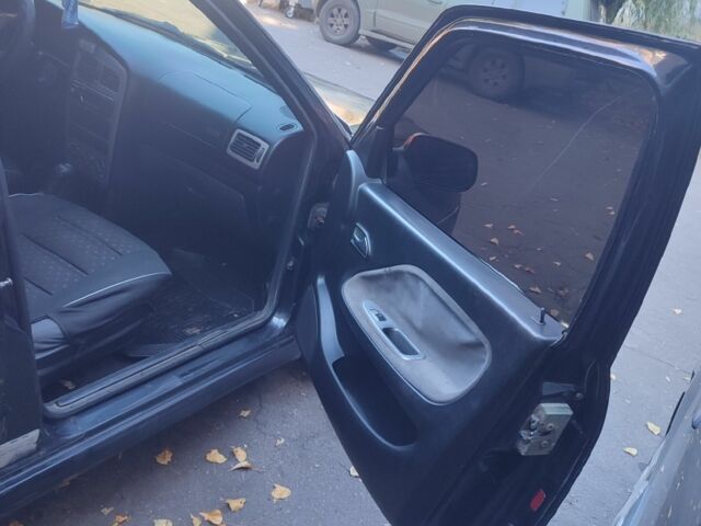 Черный Чери Амулет, объемом двигателя 1 л и пробегом 2 тыс. км за 1419 $, фото 7 на Automoto.ua