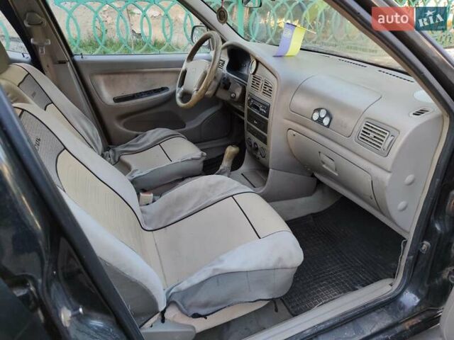 Черный Чери Амулет, объемом двигателя 1.6 л и пробегом 193 тыс. км за 1600 $, фото 12 на Automoto.ua