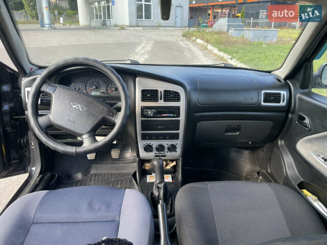 Чері Амулет 2008 у Сумах на Automoto.ua Чорний Чері Амулет, об'ємом двигуна 1.6 л та пробігом 84 тис. км за 2700 $, фото 9 на Automoto.ua