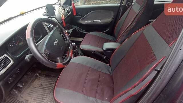 Чорний Чері Амулет, об'ємом двигуна 1.6 л та пробігом 80 тис. км за 2000 $, фото 6 на Automoto.ua