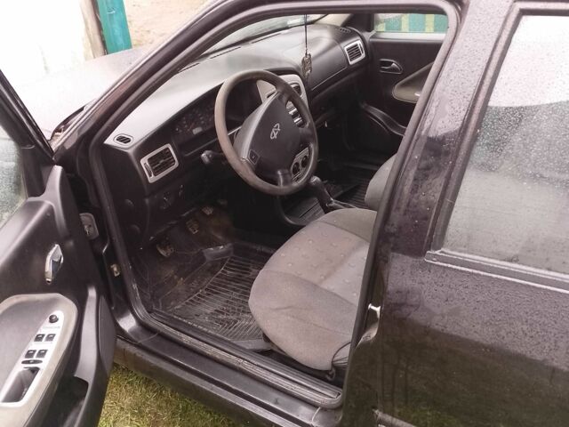 Черный Чери Амулет, объемом двигателя 1.6 л и пробегом 3 тыс. км за 1400 $, фото 1 на Automoto.ua