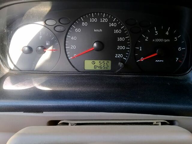 Черный Чери Амулет, объемом двигателя 1.6 л и пробегом 85 тыс. км за 2800 $, фото 2 на Automoto.ua