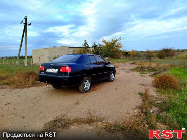 Чери Амулет 2007 в Килие на Automoto.ua Черный Чери Амулет, объемом двигателя 1.6 л и пробегом 142 тыс. км за 2500 $, фото 3 на Automoto.ua