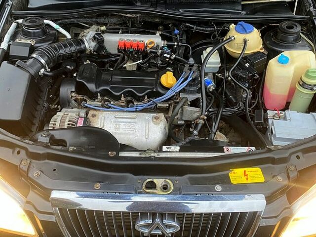 Чорний Чері Амулет, об'ємом двигуна 1.6 л та пробігом 240 тис. км за 1600 $, фото 8 на Automoto.ua