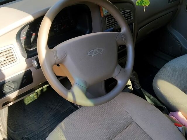 Черный Чери Амулет, объемом двигателя 1.6 л и пробегом 85 тыс. км за 2800 $, фото 4 на Automoto.ua