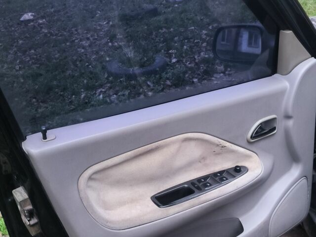 Чорний Чері Амулет, об'ємом двигуна 1.6 л та пробігом 193 тис. км за 1305 $, фото 4 на Automoto.ua