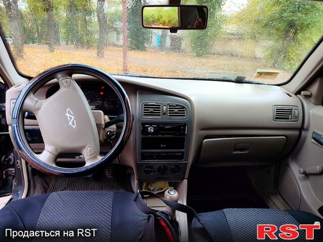 Чорний Чері Амулет, об'ємом двигуна 1.6 л та пробігом 110 тис. км за 2000 $, фото 8 на Automoto.ua