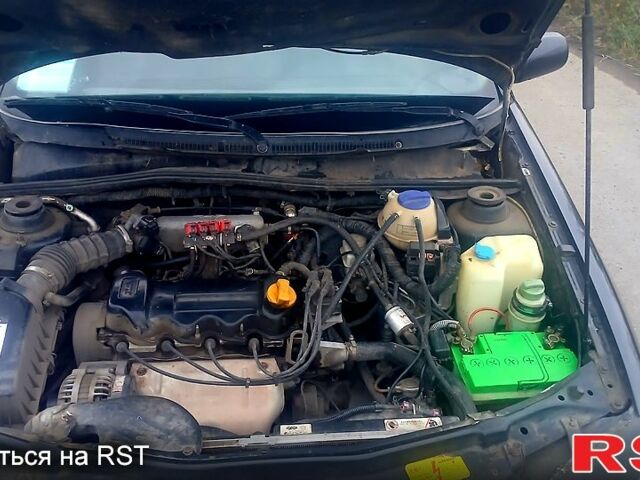Чери Амулет 2007 в Краснокутске на Automoto.ua Черный Чери Амулет, объемом двигателя 1.6 л и пробегом 207 тыс. км за 1900 $, фото 3 на Automoto.ua