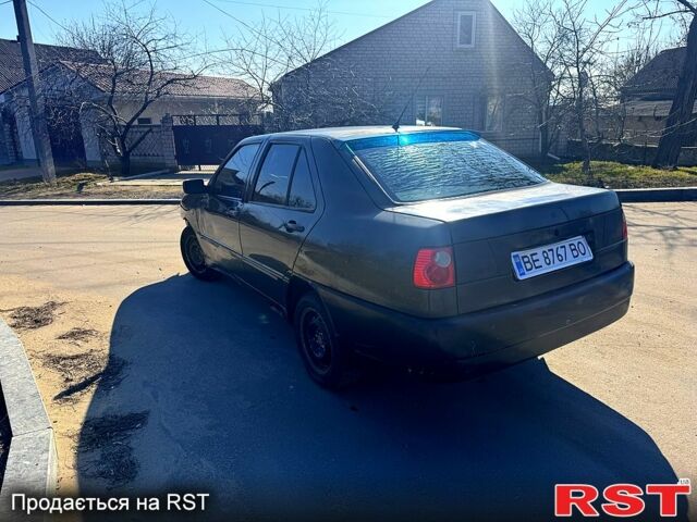 Черный Чери Амулет, объемом двигателя 1.6 л и пробегом 200 тыс. км за 850 $, фото 6 на Automoto.ua