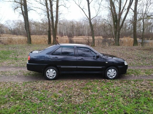 Чорний Чері Амулет, об'ємом двигуна 1.6 л та пробігом 149 тис. км за 2250 $, фото 5 на Automoto.ua