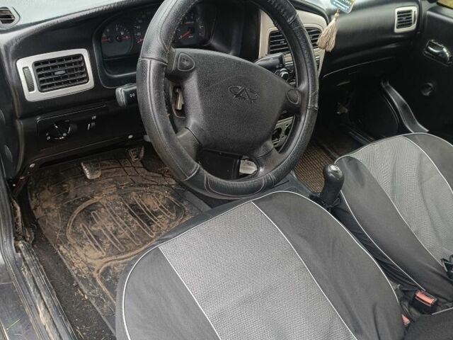 Черный Чери Амулет, объемом двигателя 1.6 л и пробегом 175 тыс. км за 1200 $, фото 6 на Automoto.ua